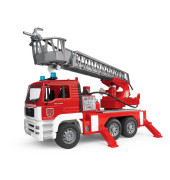 MAN Feuerwehr mit Pumpe und