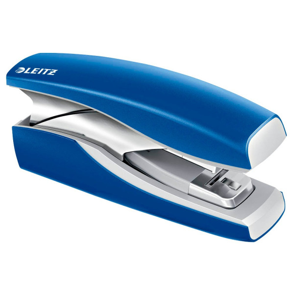 4002432118908 - Heftgerät New NeXXt Softpress Metall 30 Blatt   3 mm mit 200 Heftklammern blau