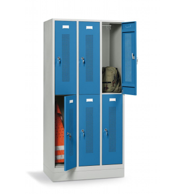 Doppelstöckiger Spind SYSTEM SP1 mit Sockel