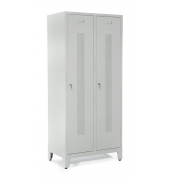 Garderobenspinde SYSTEM SP1 mit Füßen