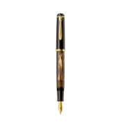 808897 im Etui