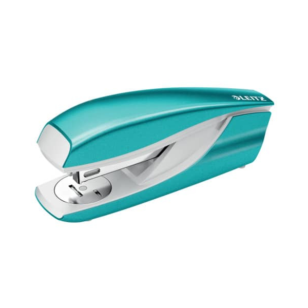 4002432135479 - Heftgerät NeXXt WOW 5502-20-26 eisblau 30 Blatt 4002432135479 Leitz