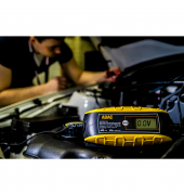 Ladeger&auml;t KFZ ADAC M12716 