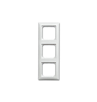 3-fach Steckdosenrahmen weiß 22,3 x 8,1 cm 3-fach Steckdosenrahmen weiß 22,3 x 8,1 cm