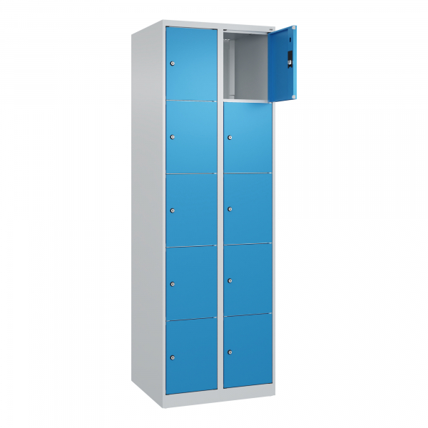 4067521350614 - 5er-Schließfachschrank Classic PLUS 2 Abteile lichtgrau   lichtblau B 600 mm 10 Fächer mit Bodengleitern C+P