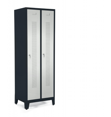 Garderobenspinde SYSTEM SP1 mit Füßen Garderobenspinde SYSTEM SP1 mit Füßen