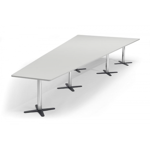 Deskin Konferenztisch DUBLIN, 73,5cm (H), 500x80/205cm (BxT), 12 Personen, Trapezform, lichtgrau / chrom/anthrazit  Deskin
