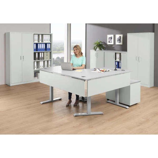 Deskin Schreibtisch FLEX MODUL, elektrisch höhenverstellbar, 60,5-125,5cm (H), 180/140x80cm (BxT), L-Form, lichtgau / silber  Deskin