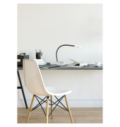 LED-Schreibtischlampe Toby, weiß, mit Standfuß, dimmbar