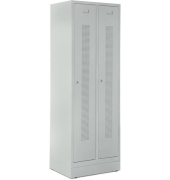 Garderobenspind, Sockel, Drehriegelschloss, (H x B x T) 1800 x 590 x 500 mm, grau/grau