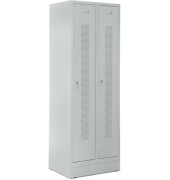 Garderobenspind, Sockel, Zylinderschloss, (H x B x T) 1800 x 590 x 500 mm, grau/grau