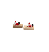 Weihnachtsmann auf Holztafel sortiert