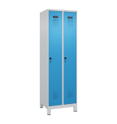 C+P Spind Evolo PLUS Füße 2Abt 1950x600x500 lgr/lbl C+P Spind Evolo PLUS Füße 2Abt 1950x600x500 lgr/lbl