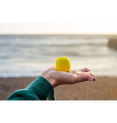 Zero Yellow