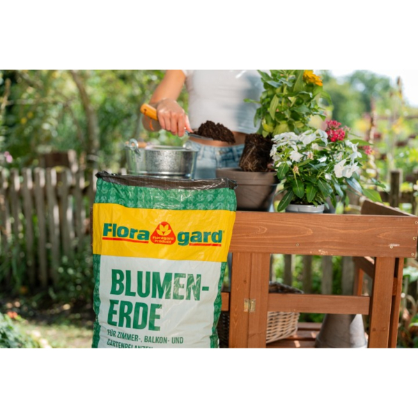 Floragard Blumenerde 3x5l 4006398417068 Floragard 15000 Milliliter
