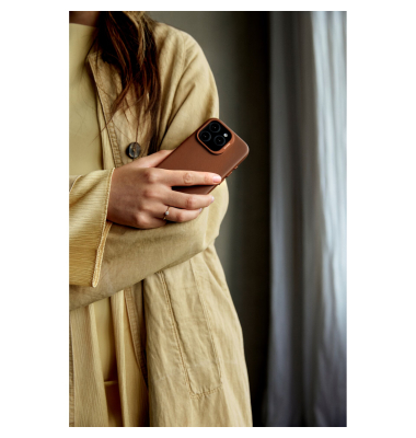Leather Backcover iPhone 16 Pro Max Tan