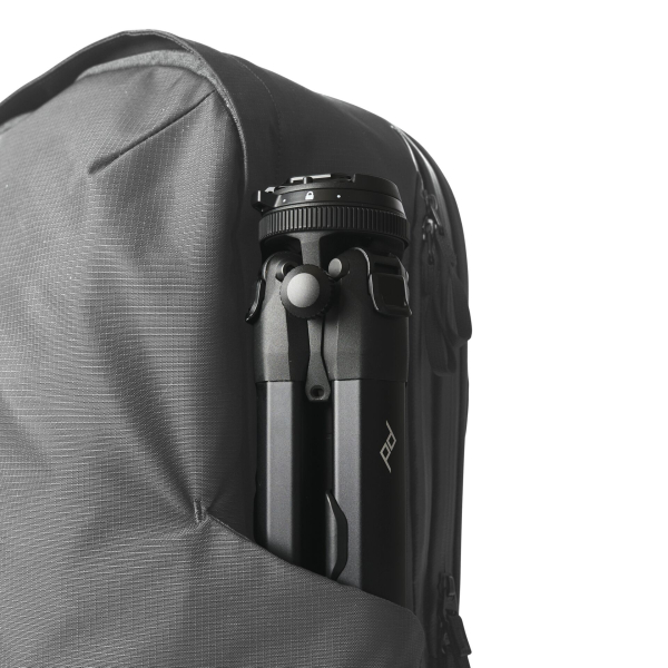 Moment Everything Travel Pack Weekender 28L Grey 0850066668580 Moment