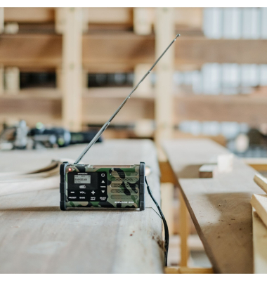 MMR-88 DAB+ camouflage NotfallKurbelSolar Radio