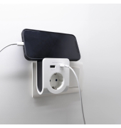 USB Ladeger&auml;t mit 240V Steck Dose plus USB-A&C 0020770112