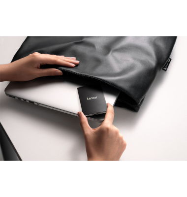 SL500X External SSD 1TB USB 3.2 Gen2.2 LSL500X001T-RNBNG